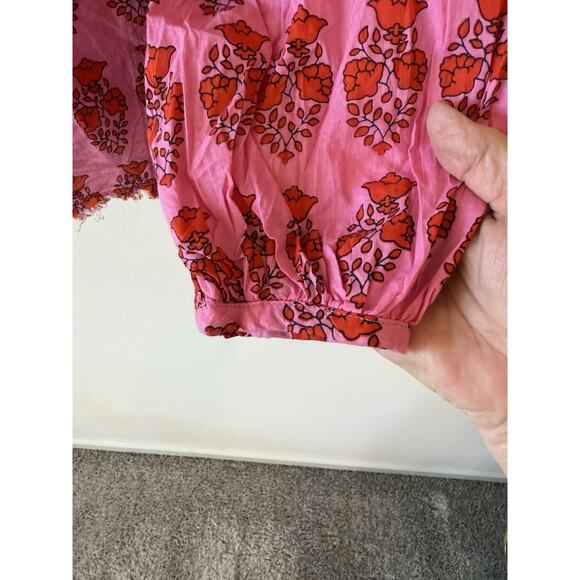 THML Top Women’s Medium Pink Red V-Neck Embroidered Puff Sleeve Floral - Picture 4 of 11